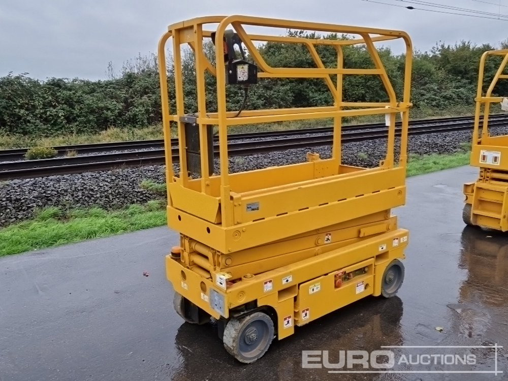 2015 Haulotte Optimum 8 - Žirklinis keltuvas: foto 1 2015 Haulotte Optimum 8 - Žirklinis keltuvas: foto 1