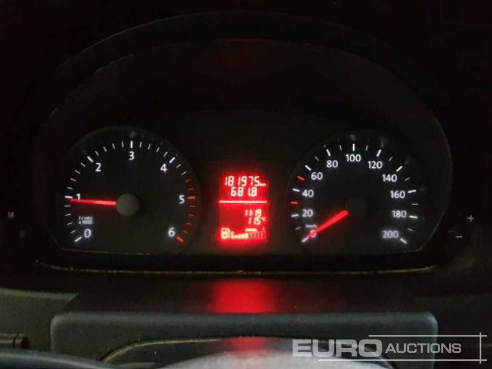 2015 Volkswagen Crafter - Bortinis automobilis: foto 5 2015 Volkswagen Crafter - Bortinis automobilis: foto 5