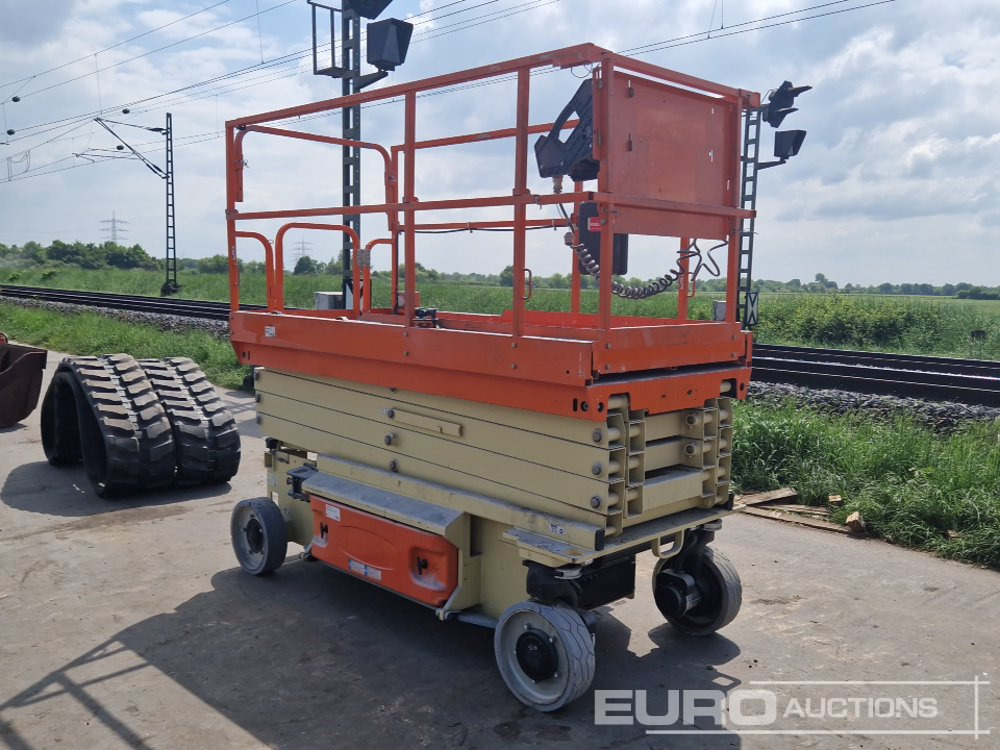 2016 JLG 3246 ES - Kėlimo platforma: foto 3 2016 JLG 3246 ES - Kėlimo platforma: foto 3