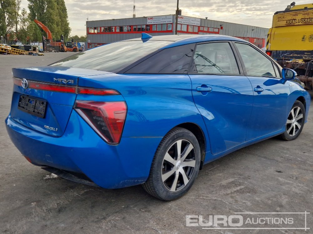 2017 Toyota Mirai Fuel Cell, Hydrogen Hybrid, Automatic (German Reg. Docs. Available) - Lengvasis automobilis: foto 5 2017 Toyota Mirai Fuel Cell, Hydrogen Hybrid, Automatic (German Reg. Docs. Available) - Lengvasis automobilis: foto 5