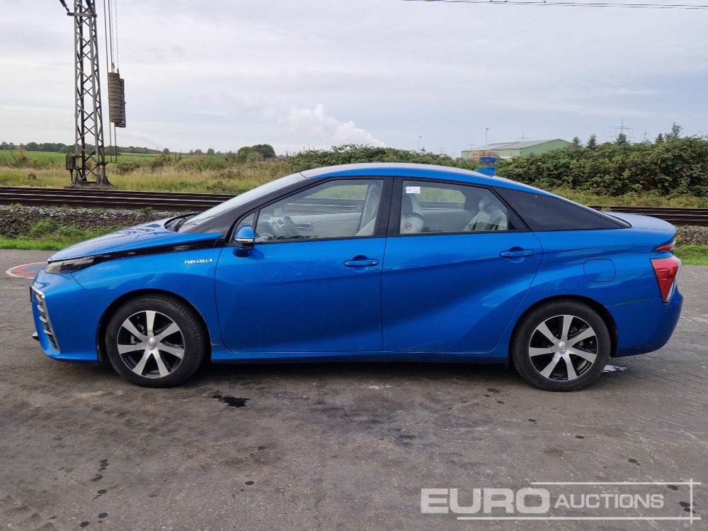 2017 Toyota Mirai Fuel Cell, Hydrogen Hybrid, Automatic (German Reg. Docs. Available) - Lengvasis automobilis: foto 2 2017 Toyota Mirai Fuel Cell, Hydrogen Hybrid, Automatic (German Reg. Docs. Available) - Lengvasis automobilis: foto 2