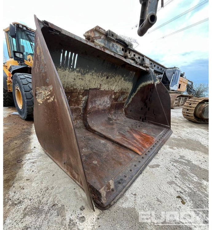 2018 Volvo L120F - Ratinis krautuvas: foto 3 2018 Volvo L120F - Ratinis krautuvas: foto 3