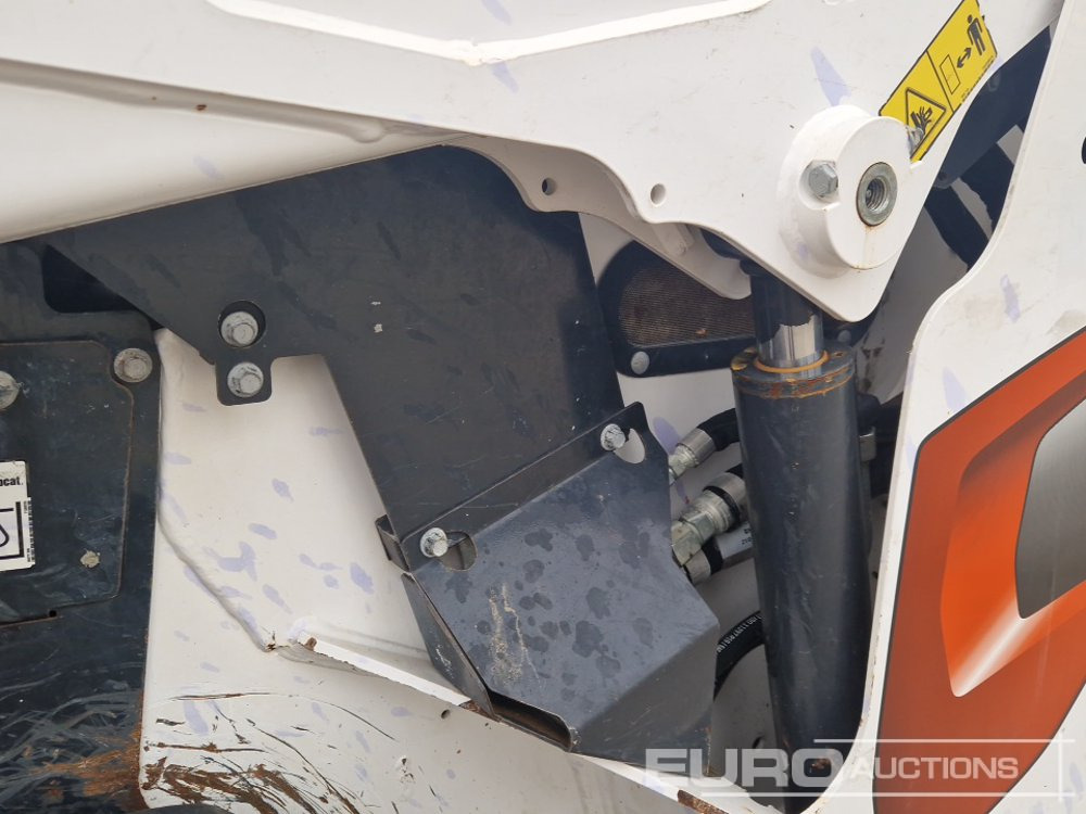 Vikšrinis mini krautuvas 2022 Bobcat T62: foto 18