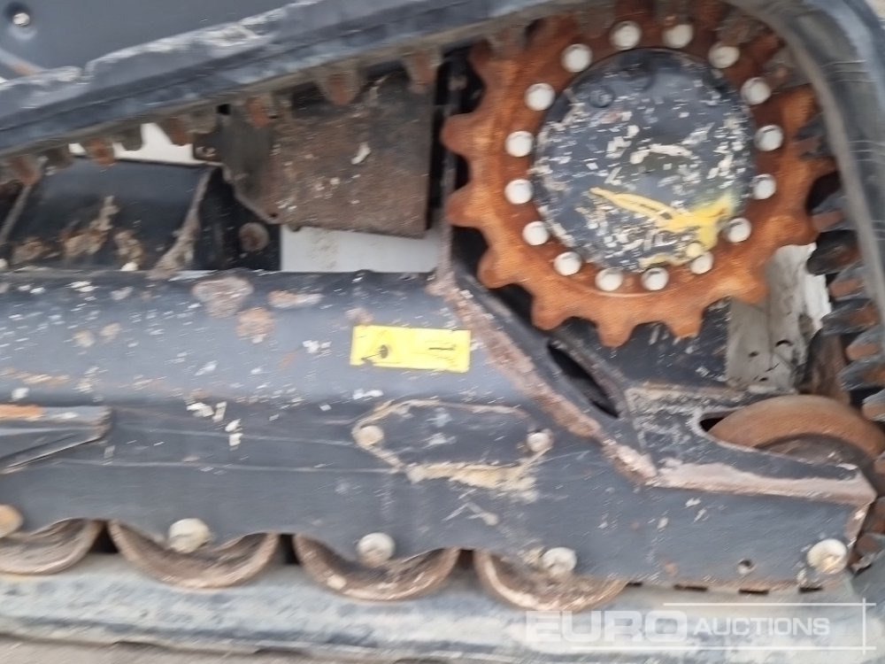 Vikšrinis mini krautuvas 2022 Bobcat T62: foto 12