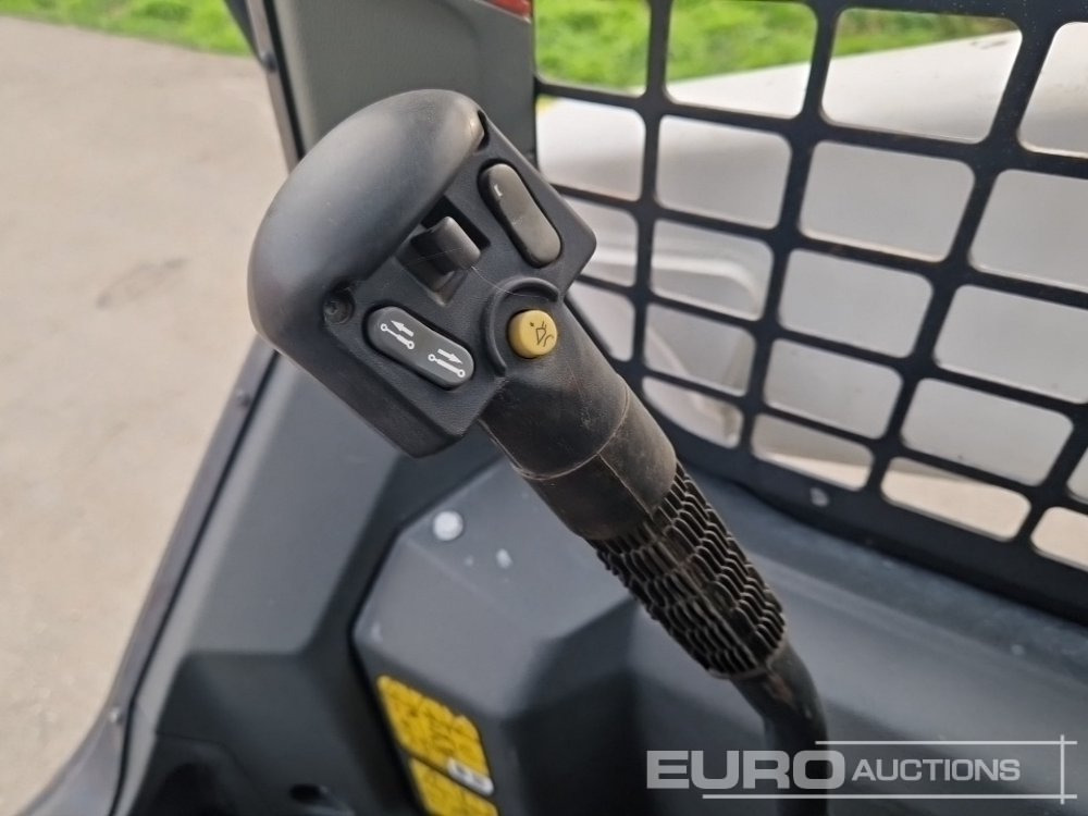 Vikšrinis mini krautuvas 2022 Bobcat T62: foto 29