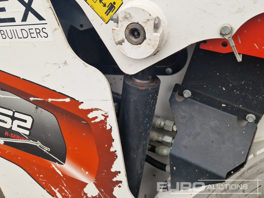 Vikšrinis mini krautuvas 2022 Bobcat T62: foto 19