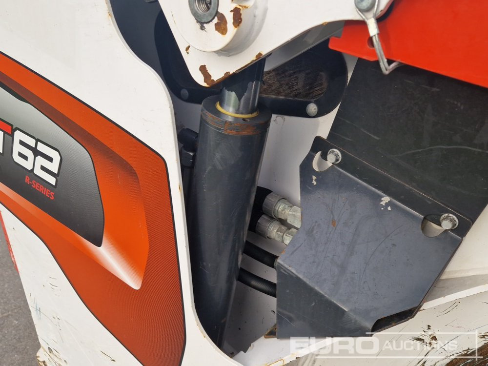 Vikšrinis mini krautuvas 2022 Bobcat T62: foto 19