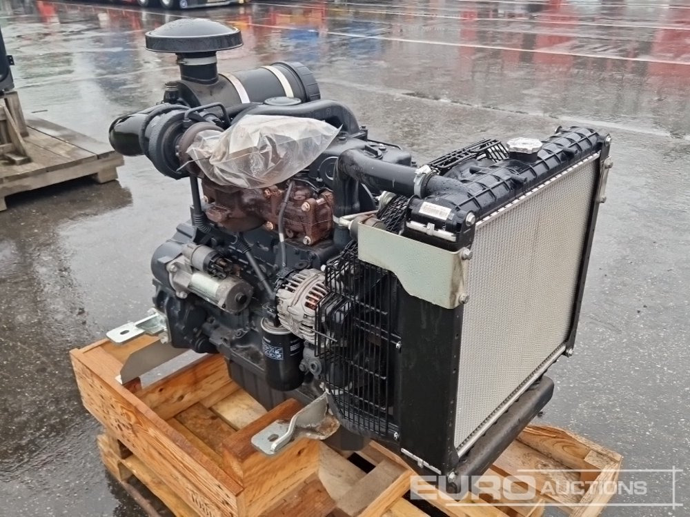 4 Cylinder Turbo Diesel Engine - Variklis: foto 2 4 Cylinder Turbo Diesel Engine - Variklis: foto 2
