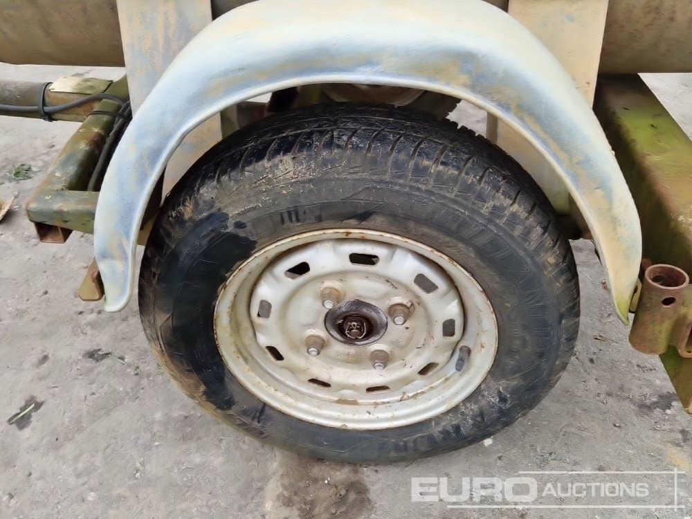 500 Litre Trailer Tanker - Sandėliavimo talpykla: foto 5 500 Litre Trailer Tanker - Sandėliavimo talpykla: foto 5