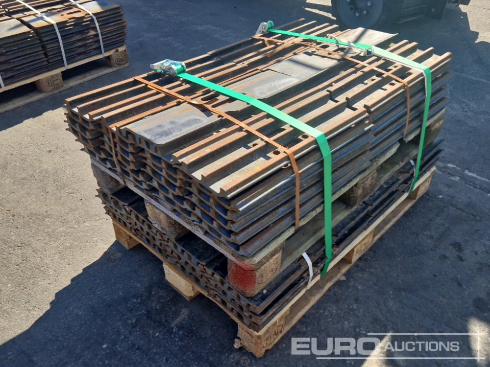 600mm Steel Plates to suit Hitachi ZX210-6 - Atsarginės dalys - Ekskavatorius: foto 4 600mm Steel Plates to suit Hitachi ZX210-6 - Atsarginės dalys - Ekskavatorius: foto 4