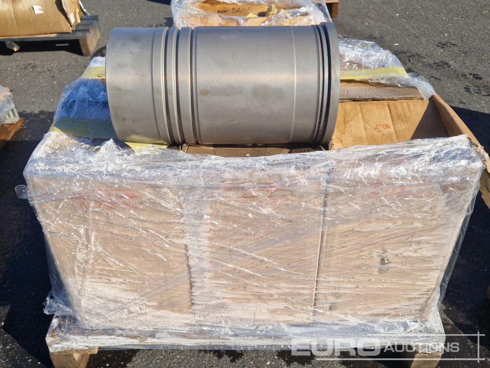 Pallet of Hitachi Cylinder PartNR H3750722700 (6 of) - Atsarginės dalys - Ekskavatorius: foto 1 Pallet of Hitachi Cylinder PartNR H3750722700 (6 of) - Atsarginės dalys - Ekskavatorius: foto 1