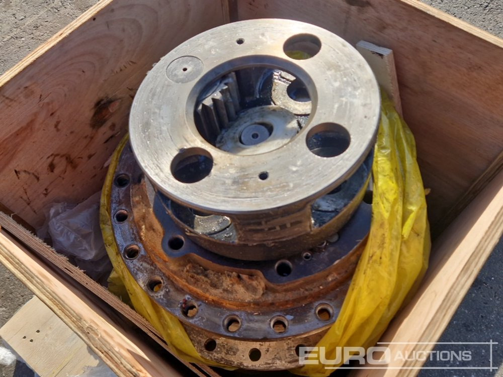 Travel Gear Box to suit Volvo EC300D - Atsarginės dalys: foto 5 Travel Gear Box to suit Volvo EC300D - Atsarginės dalys: foto 5