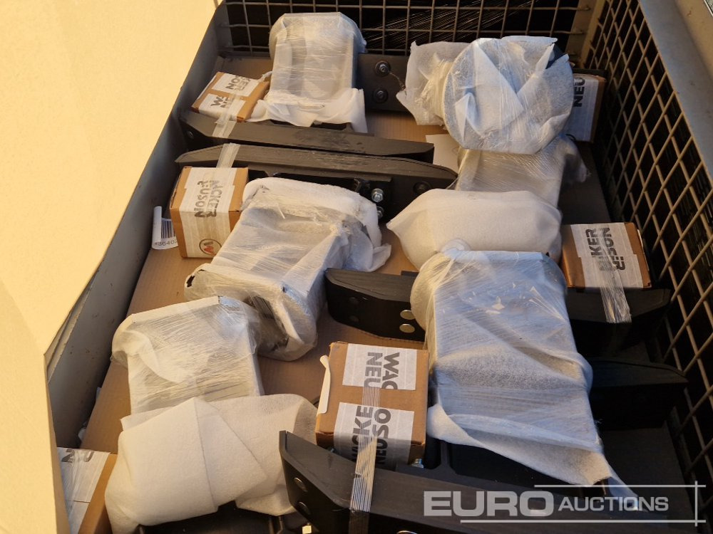 Wacker Neuson Scraper Blade Kits - Atsarginės dalys: foto 4 Wacker Neuson Scraper Blade Kits - Atsarginės dalys: foto 4