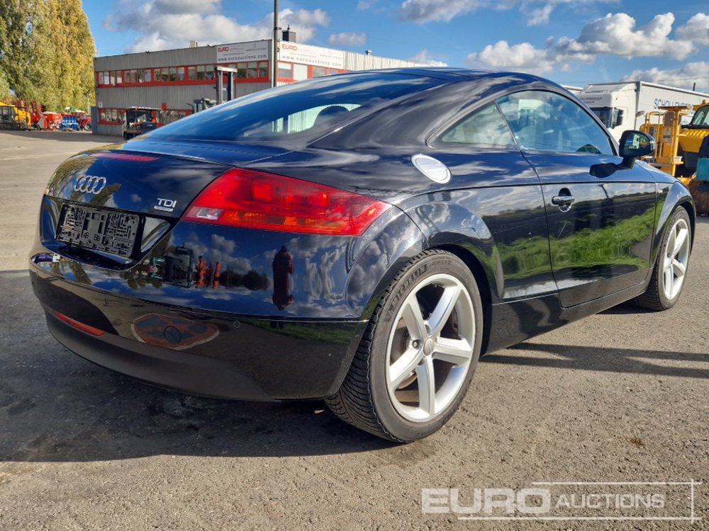 Audi TT - Lengvasis automobilis: foto 5 Audi TT - Lengvasis automobilis: foto 5
