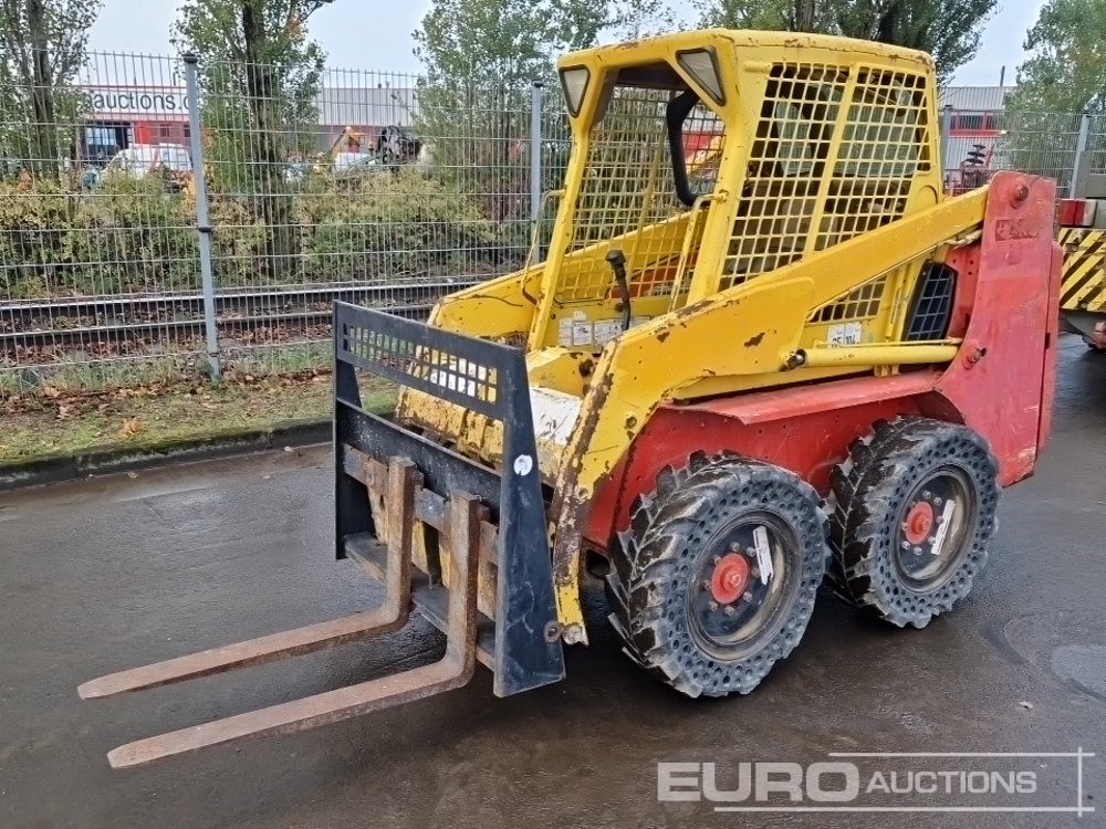 Bobcat S130 - Mini krautuvas: foto 1 Bobcat S130 - Mini krautuvas: foto 1