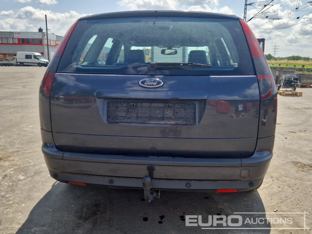 Ford Focus - Lengvasis automobilis: foto 4 Ford Focus - Lengvasis automobilis: foto 4