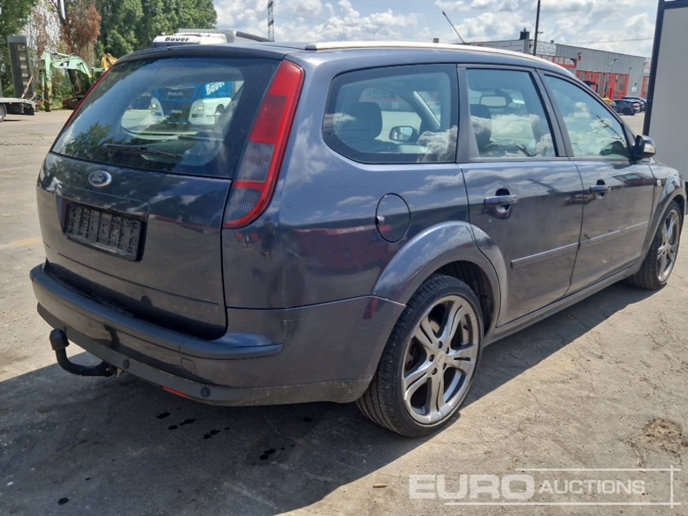 Ford Focus - Lengvasis automobilis: foto 5 Ford Focus - Lengvasis automobilis: foto 5