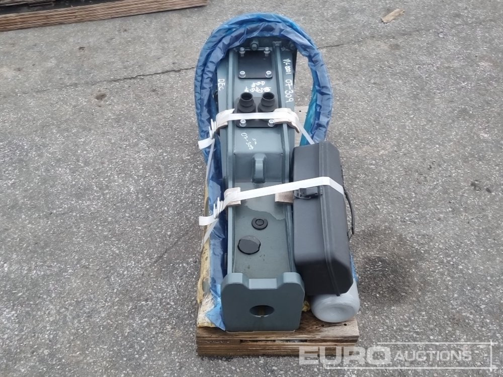 Heroe 45 Hydraulic Breaker to suit 1-2 Ton Excavator - Hidraulinis kūjis: foto 2 Heroe 45 Hydraulic Breaker to suit 1-2 Ton Excavator - Hidraulinis kūjis: foto 2