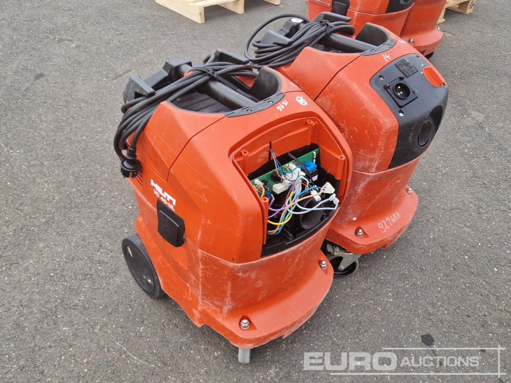 Hiltu VC 40 Vacuum Cleaners (2 of) - Pramoninis siurblys: foto 4 Hiltu VC 40 Vacuum Cleaners (2 of) - Pramoninis siurblys: foto 4