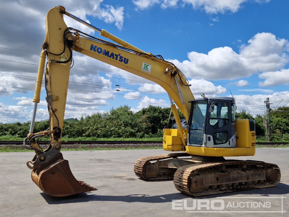 Komatsu PC228USLC-3N0 - Vikšrinis ekskavatorius: foto 1 Komatsu PC228USLC-3N0 - Vikšrinis ekskavatorius: foto 1