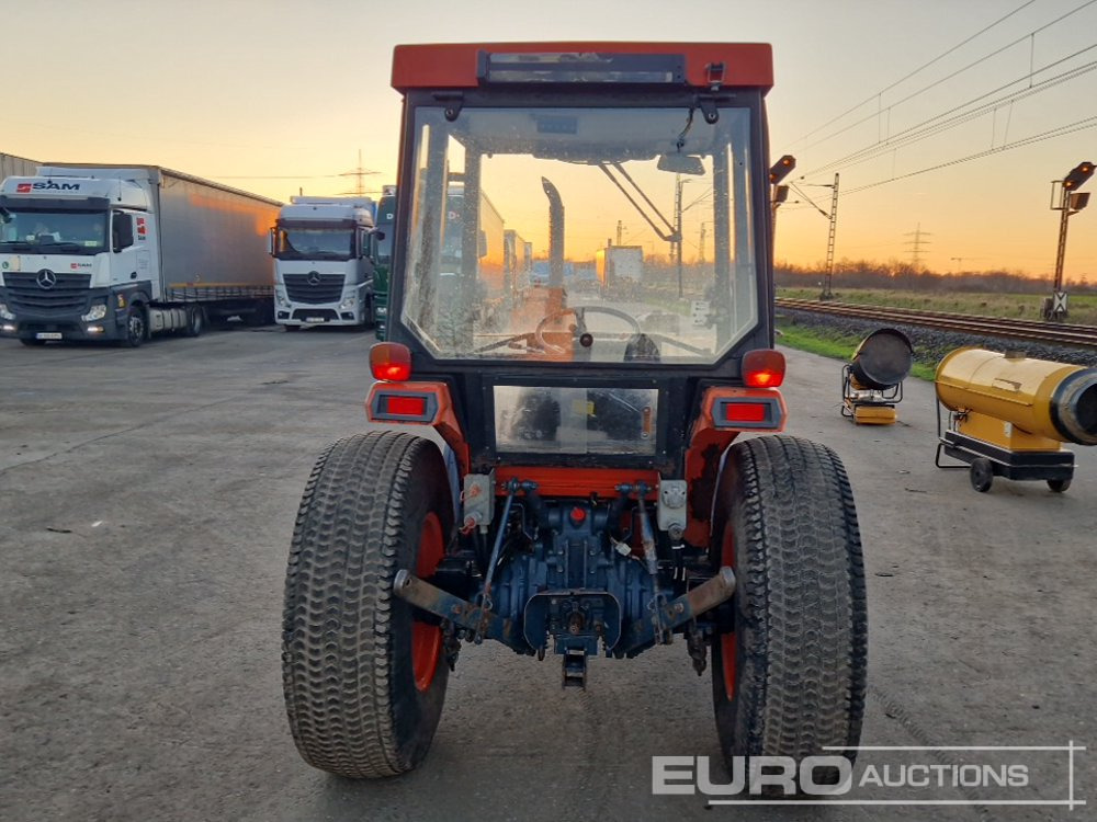 Kubota L3250D - Mini traktorius: foto 4 Kubota L3250D - Mini traktorius: foto 4
