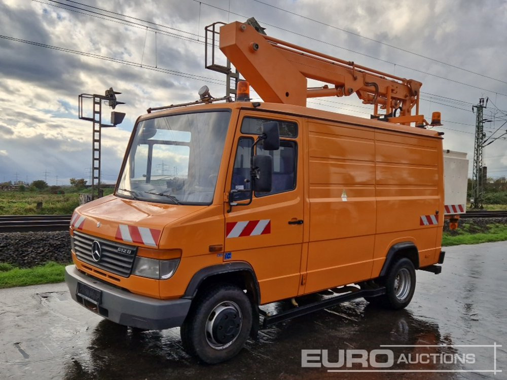 Mercedes 612D - Autobokštelio: foto 1 Mercedes 612D - Autobokštelio: foto 1