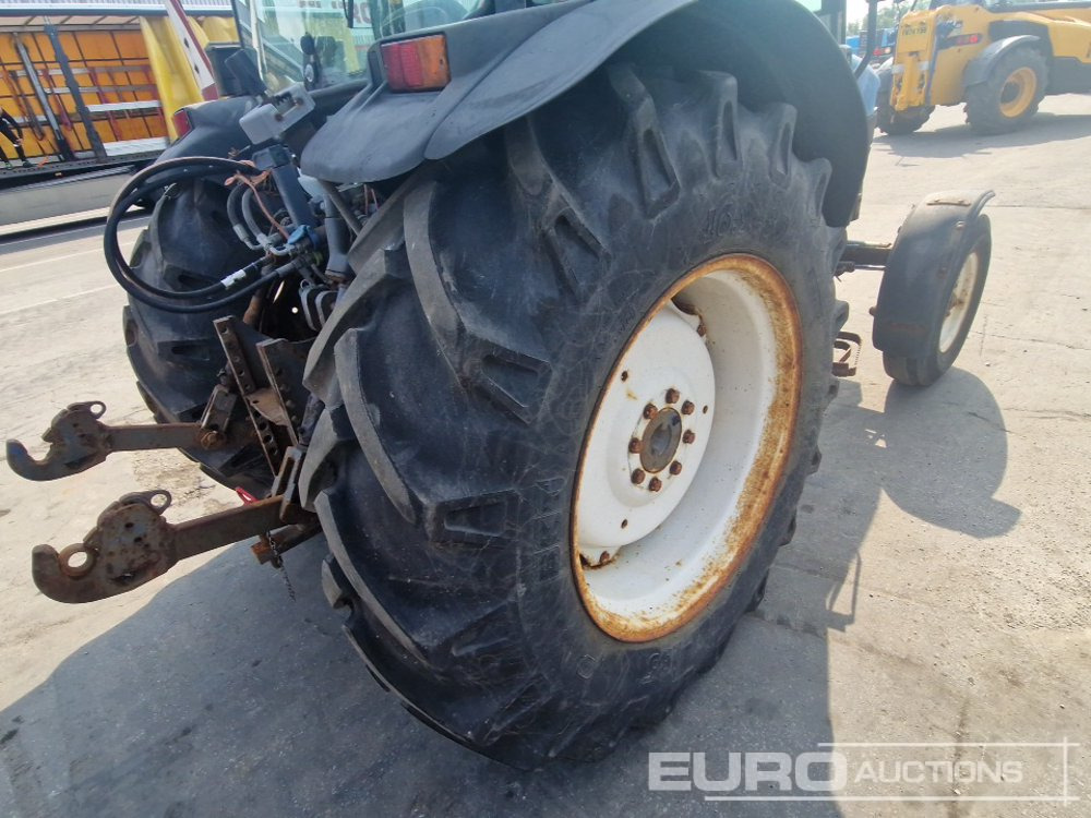 Traktorius New Holland TN65D: foto 11 Traktorius New Holland TN65D: foto 11