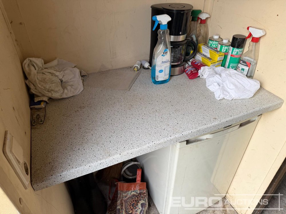 Office Container (Blue)(Being Sold Offsite : Duisburg, 47239 Germany) - Jūrinis konteineris: foto 5 Office Container (Blue)(Being Sold Offsite : Duisburg, 47239 Germany) - Jūrinis konteineris: foto 5