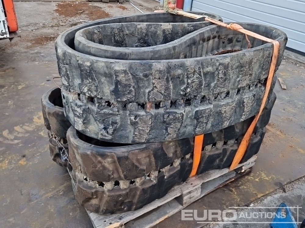 Rubber Tracks to suit Mini Excavator (2 of) - Vikšrai - Statybinė technika: foto 1 Rubber Tracks to suit Mini Excavator (2 of) - Vikšrai - Statybinė technika: foto 1