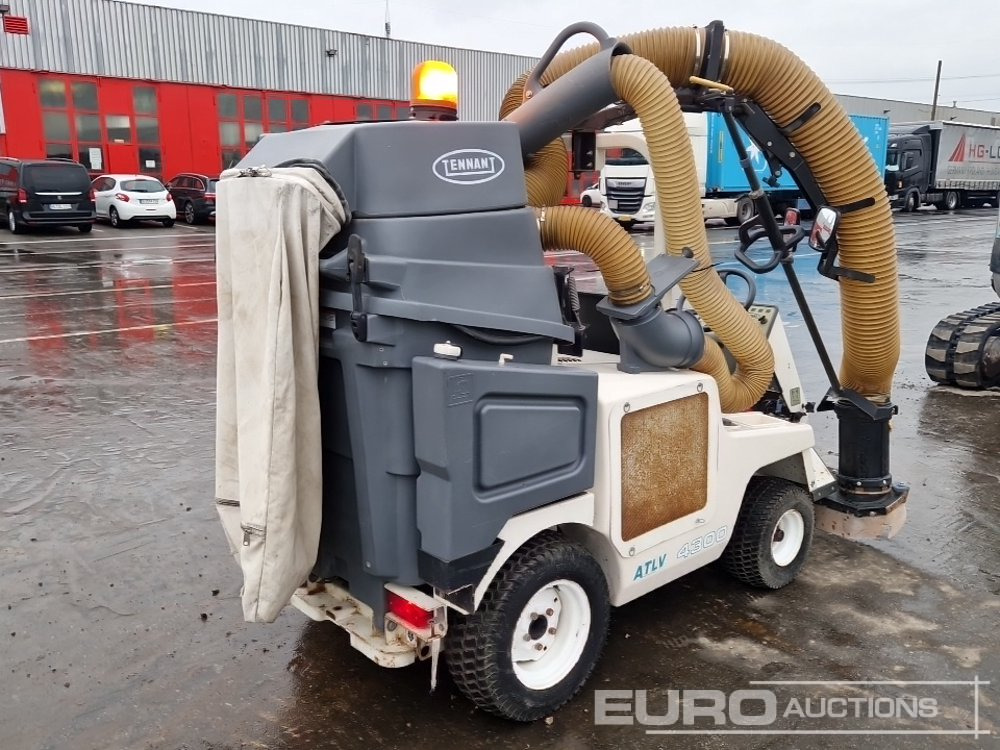 Tennant 4300 - Keturratis: foto 4 Tennant 4300 - Keturratis: foto 4