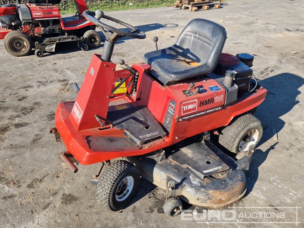 Toro HMR 1600 Ride on Lawnmower - Vejapjovė: foto 1 Toro HMR 1600 Ride on Lawnmower - Vejapjovė: foto 1