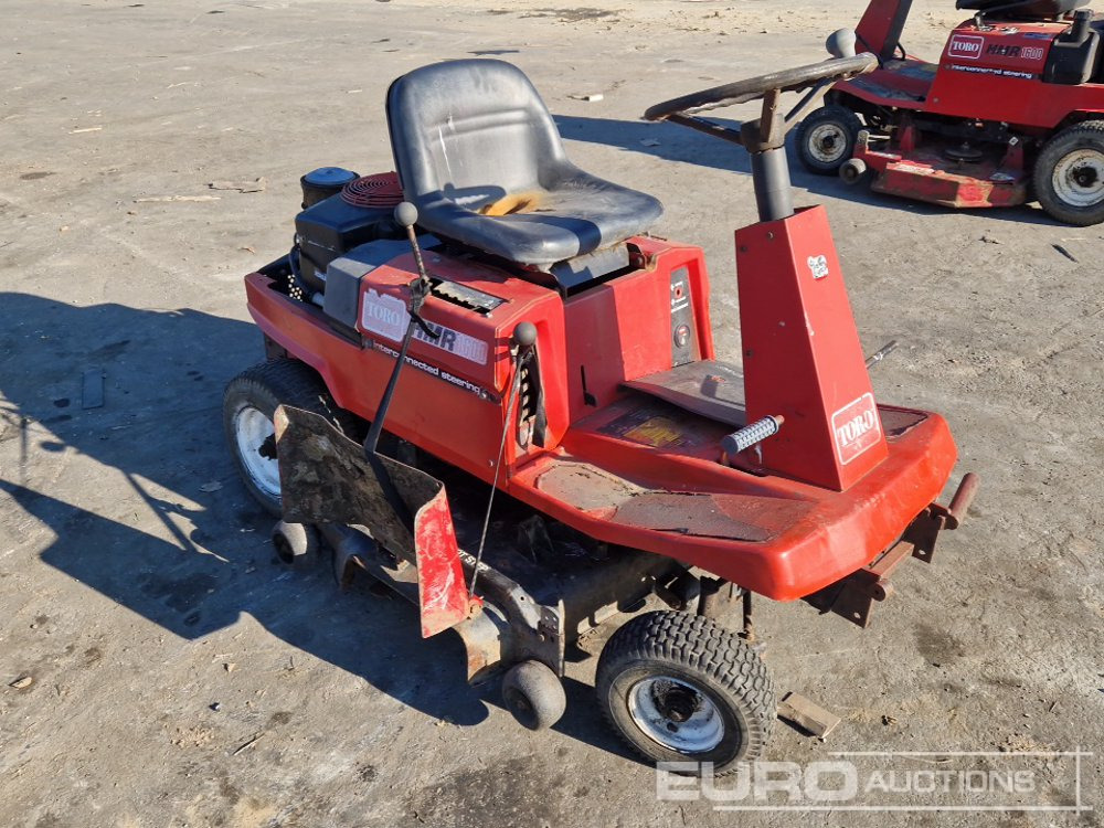 Toro HMR 1600 Ride on Lawnmower - Vejapjovė: foto 4 Toro HMR 1600 Ride on Lawnmower - Vejapjovė: foto 4