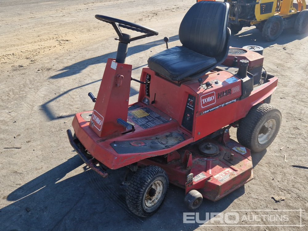 Toro HMR 1600 Ride on Lawnmower - Vejapjovė: foto 1 Toro HMR 1600 Ride on Lawnmower - Vejapjovė: foto 1