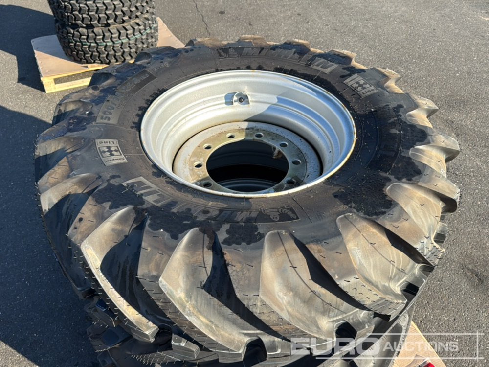 Unused Michelin 500/70R24 Tyre & Rim (2 of) - Padanga: foto 5 Unused Michelin 500/70R24 Tyre & Rim (2 of) - Padanga: foto 5