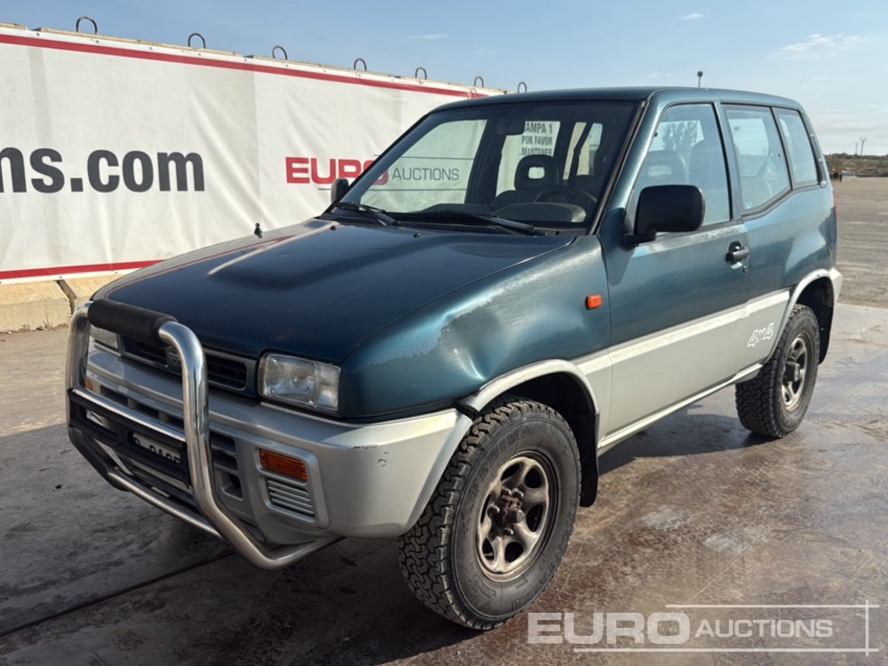 1995 Nissan Terrano II - Visureigis: foto 1 1995 Nissan Terrano II - Visureigis: foto 1