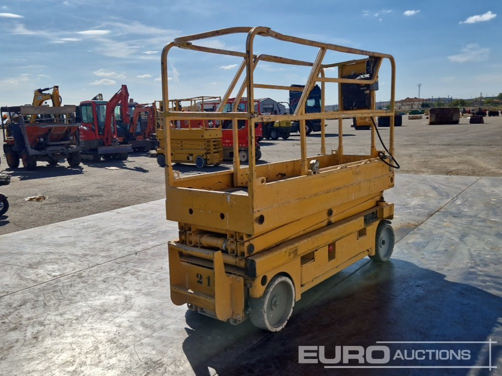 2006 Haulotte Compact 8 - Kėlimo platforma: foto 5 2006 Haulotte Compact 8 - Kėlimo platforma: foto 5