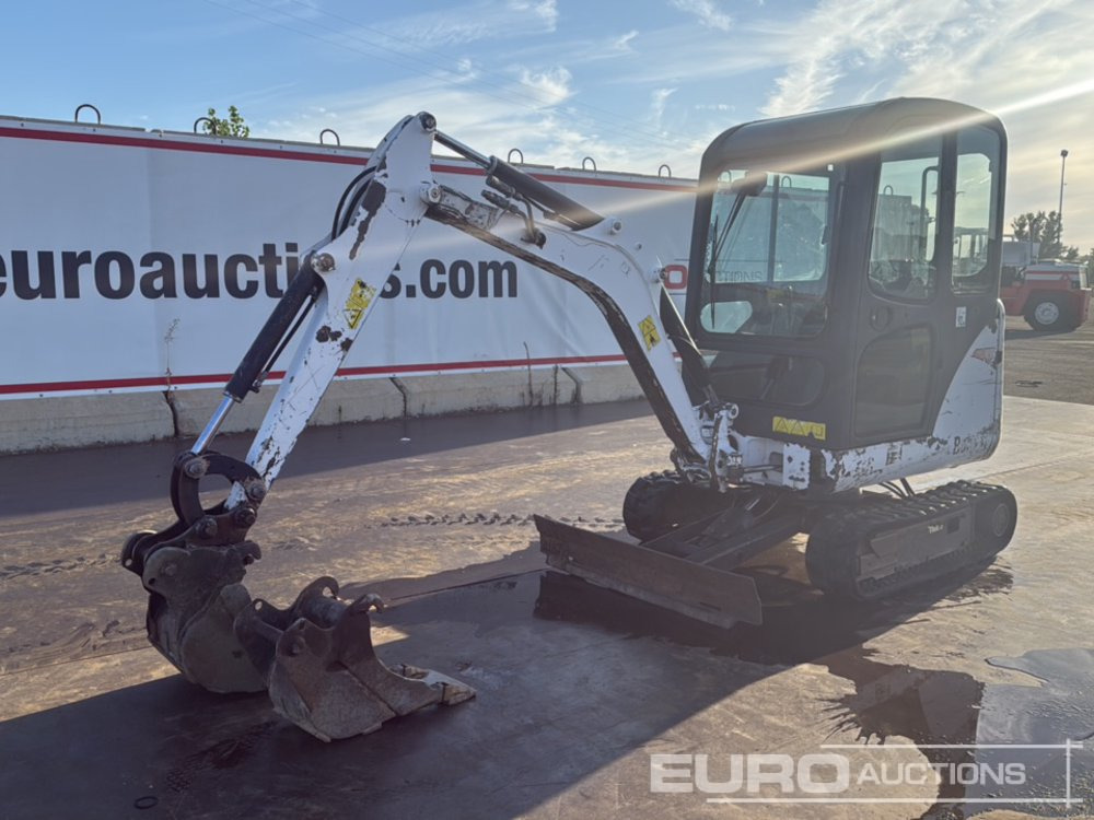 2011 Bobcat E16 - Mini ekskavatorius: foto 1 2011 Bobcat E16 - Mini ekskavatorius: foto 1