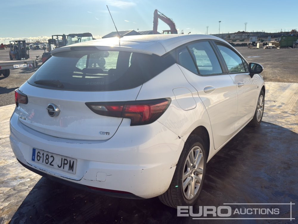 2016 Opel Astra - Lengvasis automobilis: foto 5 2016 Opel Astra - Lengvasis automobilis: foto 5