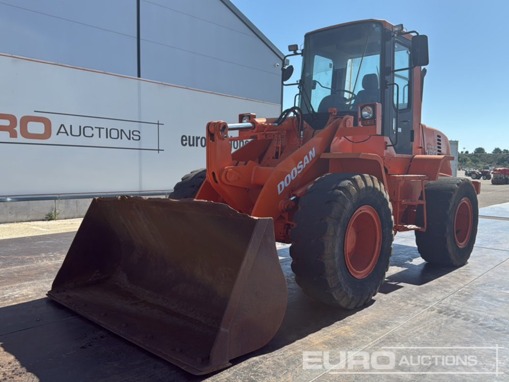 Doosan MEGA 160V - Ratinis krautuvas: foto 1 Doosan MEGA 160V - Ratinis krautuvas: foto 1