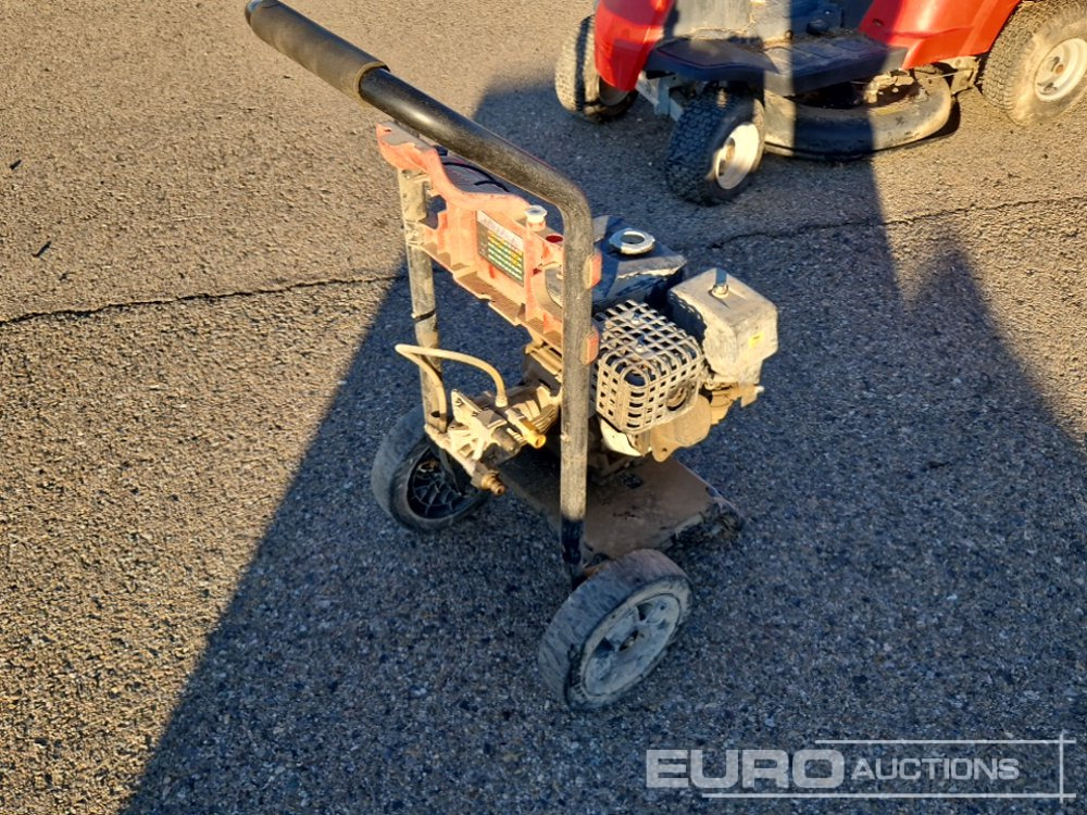 Ducati Gasoline Lawn Mower - Statybinė įranga: foto 3 Ducati Gasoline Lawn Mower - Statybinė įranga: foto 3