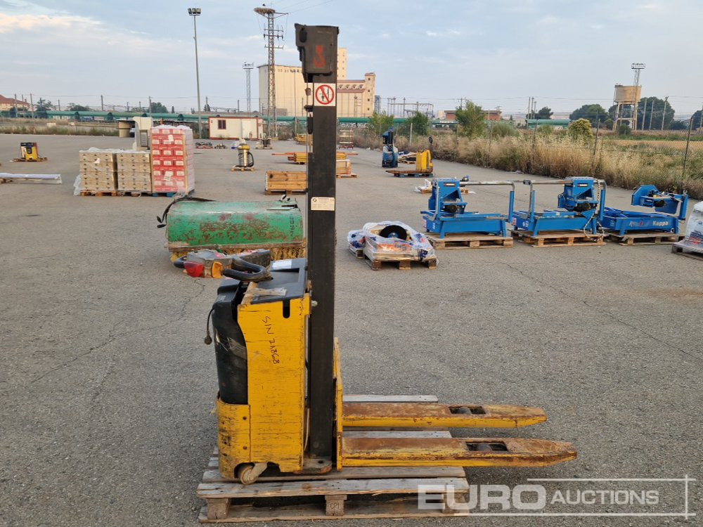 Electric Pallet Truck (Incomplete) - Krovimo technika: foto 2 Electric Pallet Truck (Incomplete) - Krovimo technika: foto 2