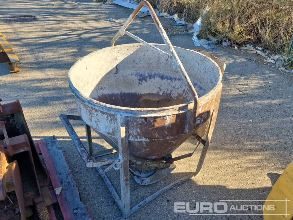 Metal Hopper - Statybinė įranga: foto 4 Metal Hopper - Statybinė įranga: foto 4