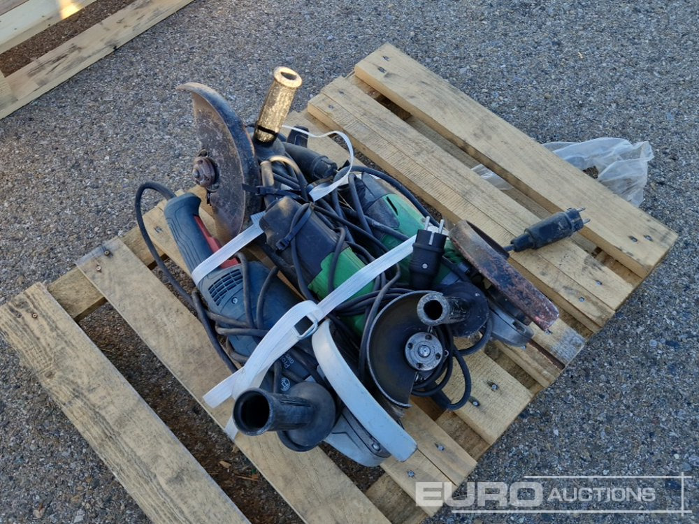 Pallet of Angle Grinder (4 of) - Statybinė įranga: foto 3 Pallet of Angle Grinder (4 of) - Statybinė įranga: foto 3
