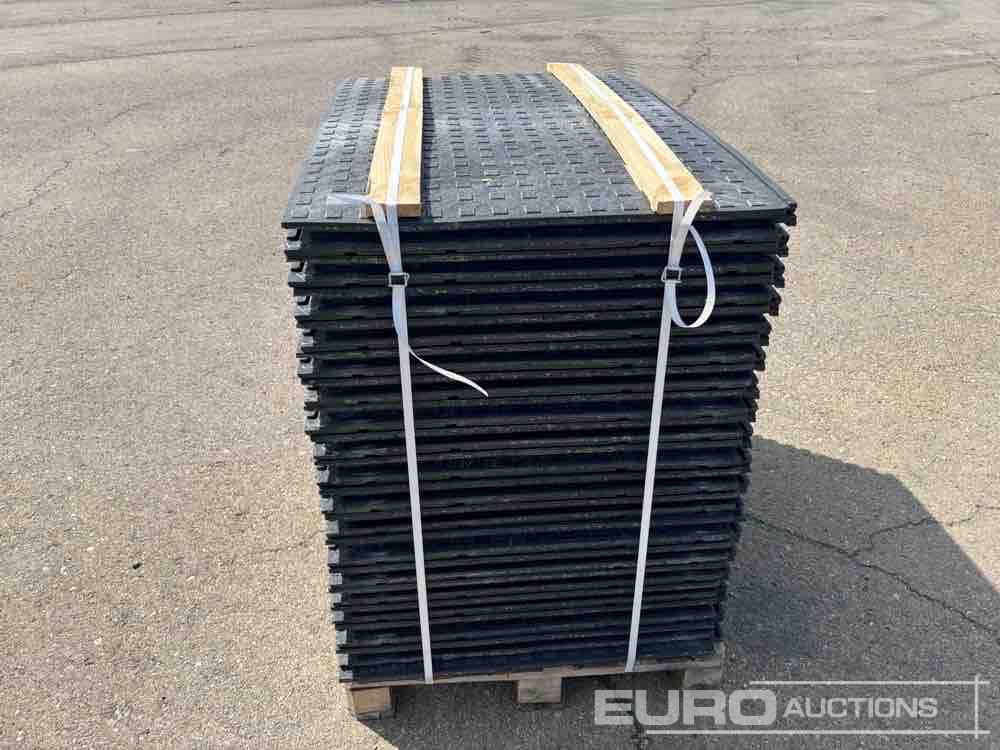 Statybinė įranga Pallet of Plastic Connectable Road Plates, 1200x800x28mm, 22kg per Plate (35 of): foto 7