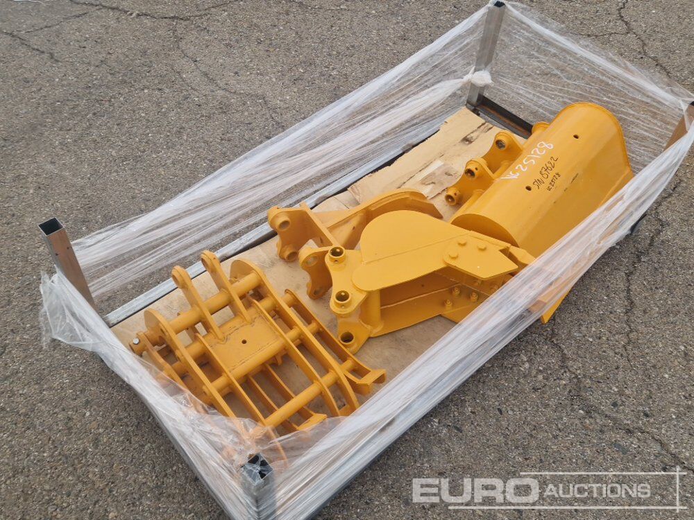 Set of Bucket, Ripper, Rake, Diggin Bucket - Statybinė įranga: foto 4 Set of Bucket, Ripper, Rake, Diggin Bucket - Statybinė įranga: foto 4