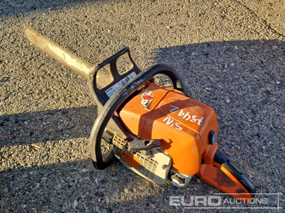Stihl Gasoline Chain Saw - Statybinė įranga: foto 4 Stihl Gasoline Chain Saw - Statybinė įranga: foto 4