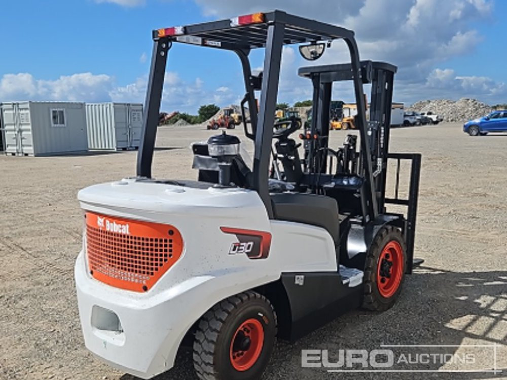 Unused 2025 Doosan D30NX - Šakinis krautuvas: foto 3 Unused 2025 Doosan D30NX - Šakinis krautuvas: foto 3