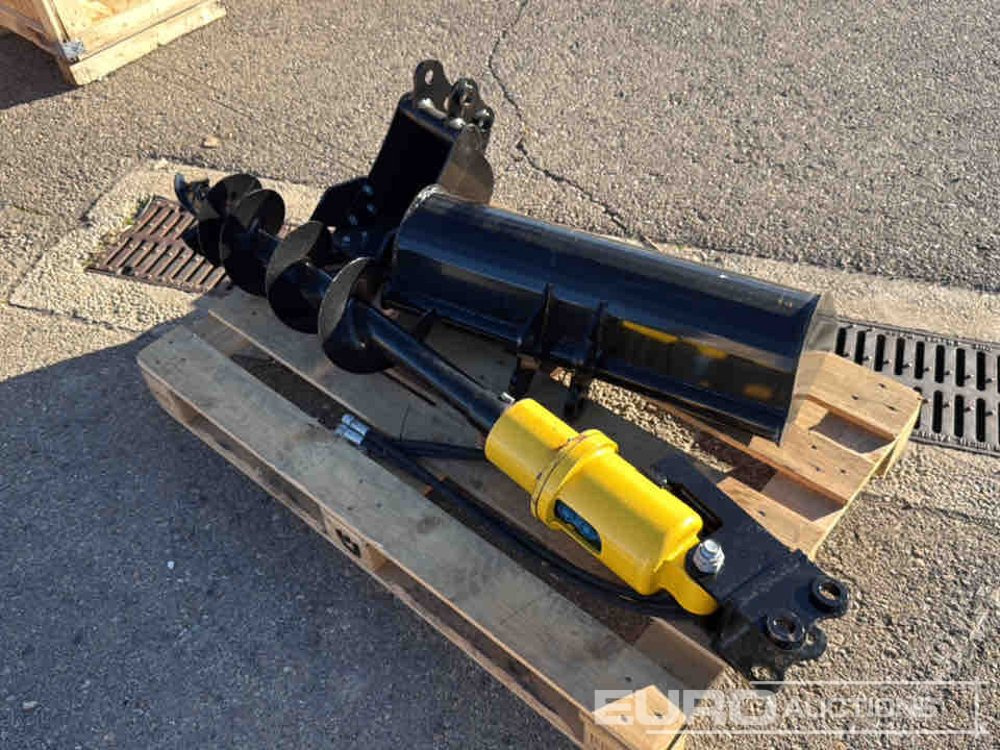 Unused Set of Auger, 800mm Cleaning Bucket, 200mm Digging Bucket to suit JPC Excavator / Conjunto Ahoyador y Cazos - Kaušas: foto 3 Unused Set of Auger, 800mm Cleaning Bucket, 200mm Digging Bucket to suit JPC Excavator / Conjunto Ahoyador y Cazos - Kaušas: foto 3