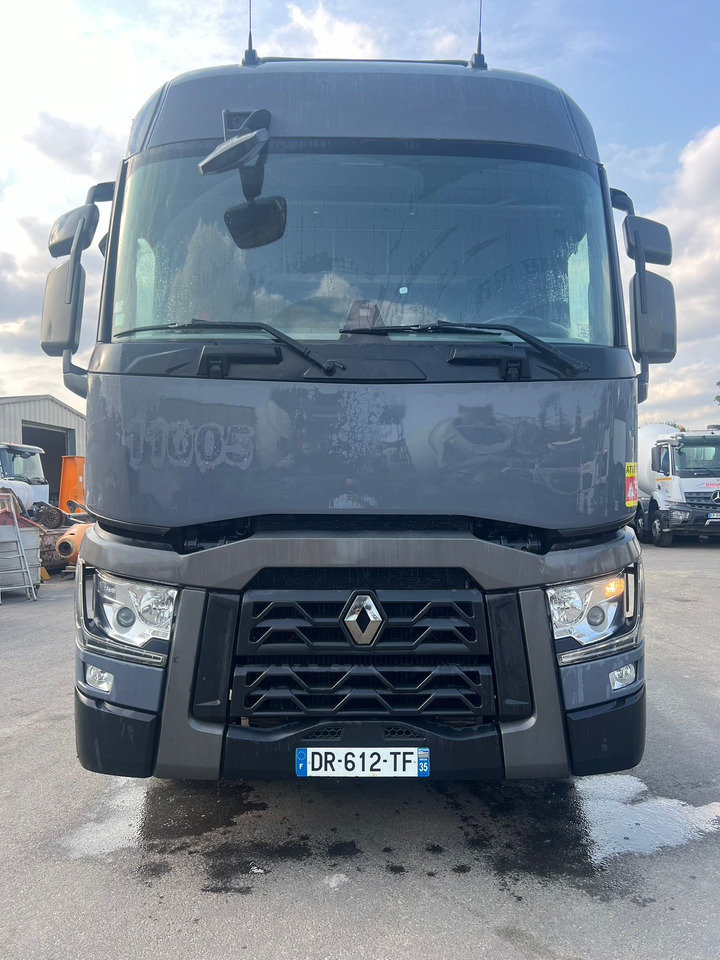 Tracteur Renault DR-612-TF - Vilkikas: foto 1 Tracteur Renault DR-612-TF - Vilkikas: foto 1