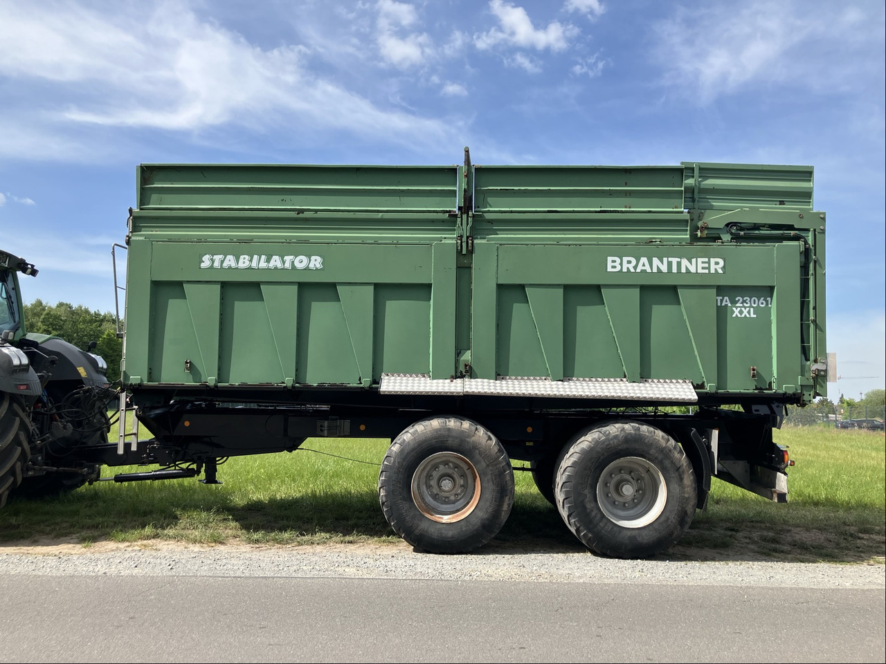 Brantner TA23061 STX - Savivartis sunkvežimis: foto 1 Brantner TA23061 STX - Savivartis sunkvežimis: foto 1